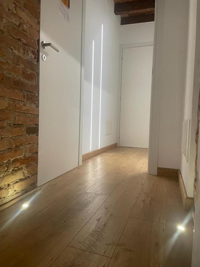 Teodorico Room & Apartment Верона Экстерьер фото