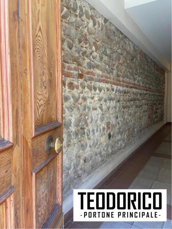Teodorico Room & Apartment Верона Экстерьер фото