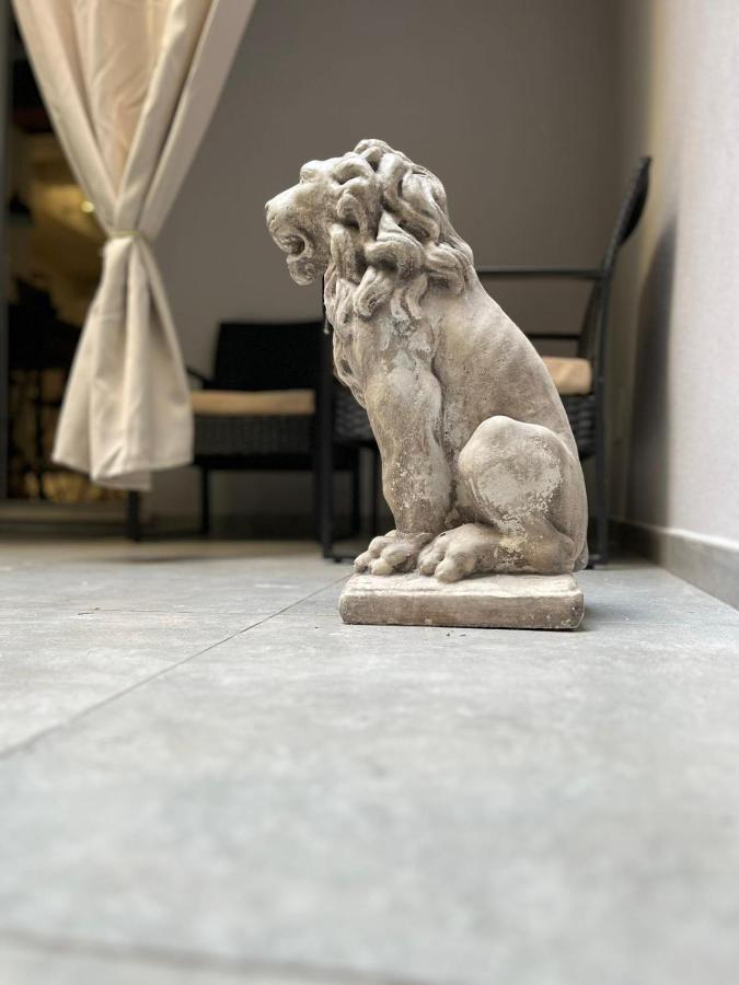 Teodorico Room & Apartment Верона Экстерьер фото