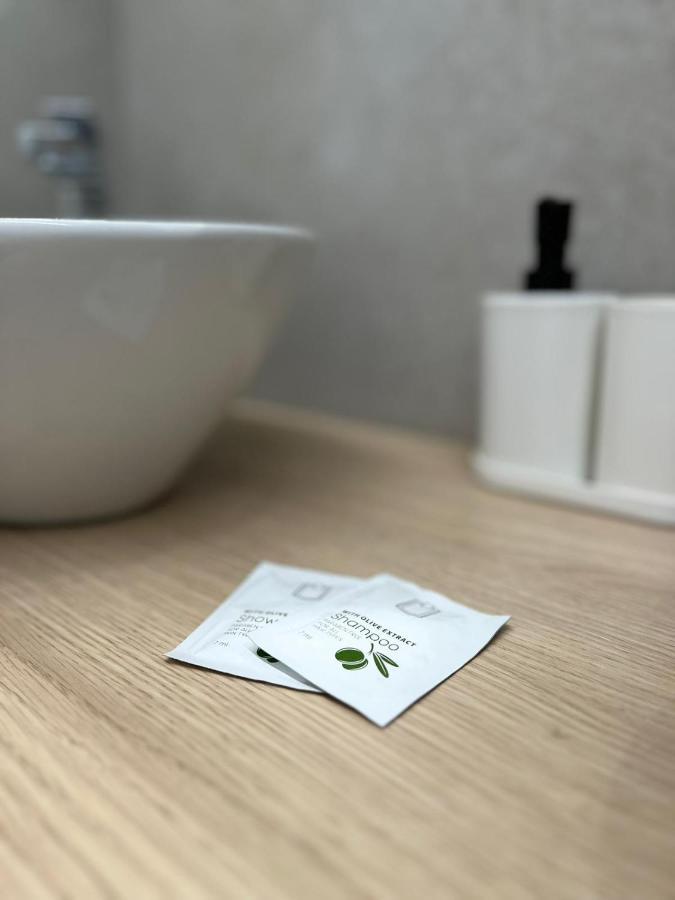 Teodorico Room & Apartment Верона Экстерьер фото