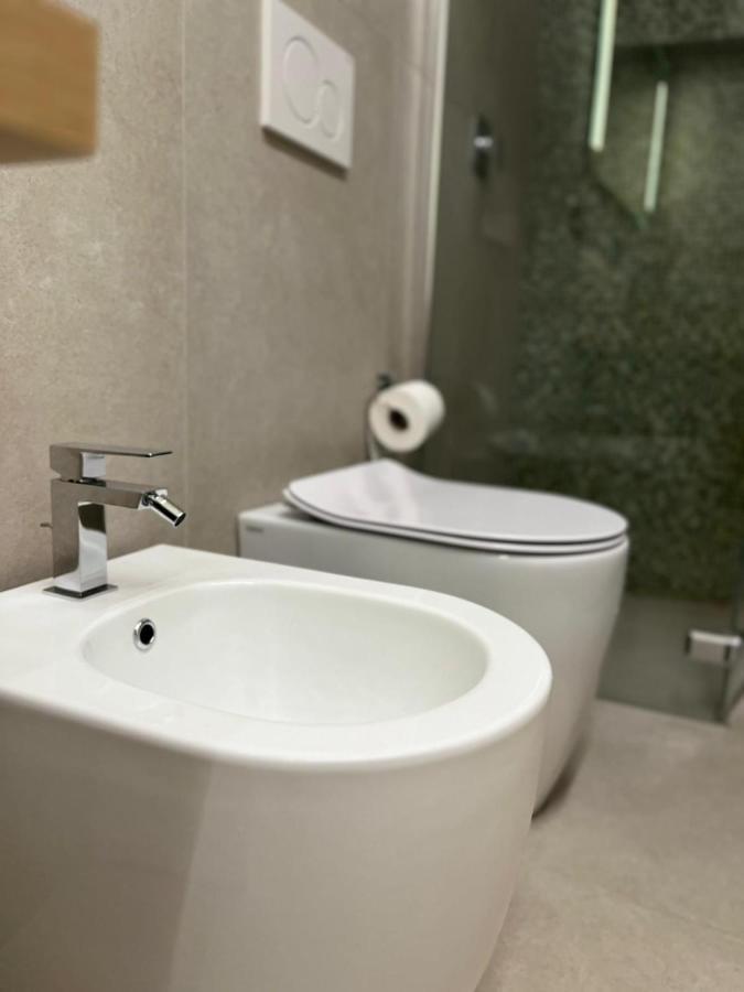 Teodorico Room & Apartment Верона Экстерьер фото