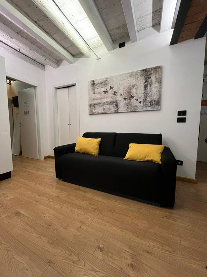 Teodorico Room & Apartment Верона Экстерьер фото
