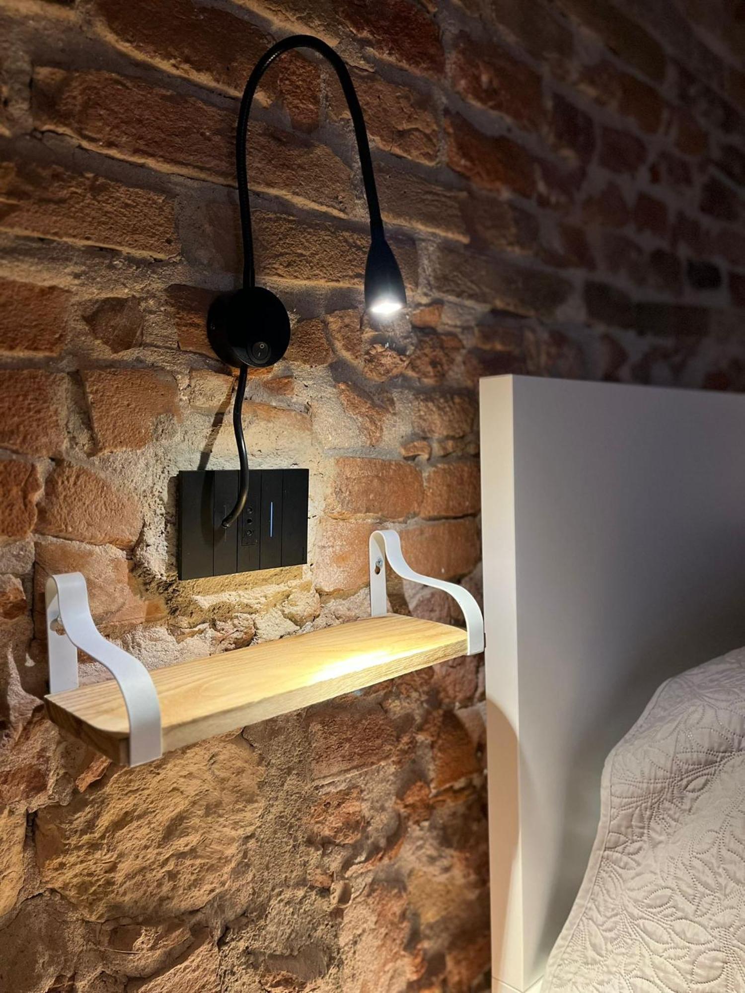 Teodorico Room & Apartment Верона Экстерьер фото
